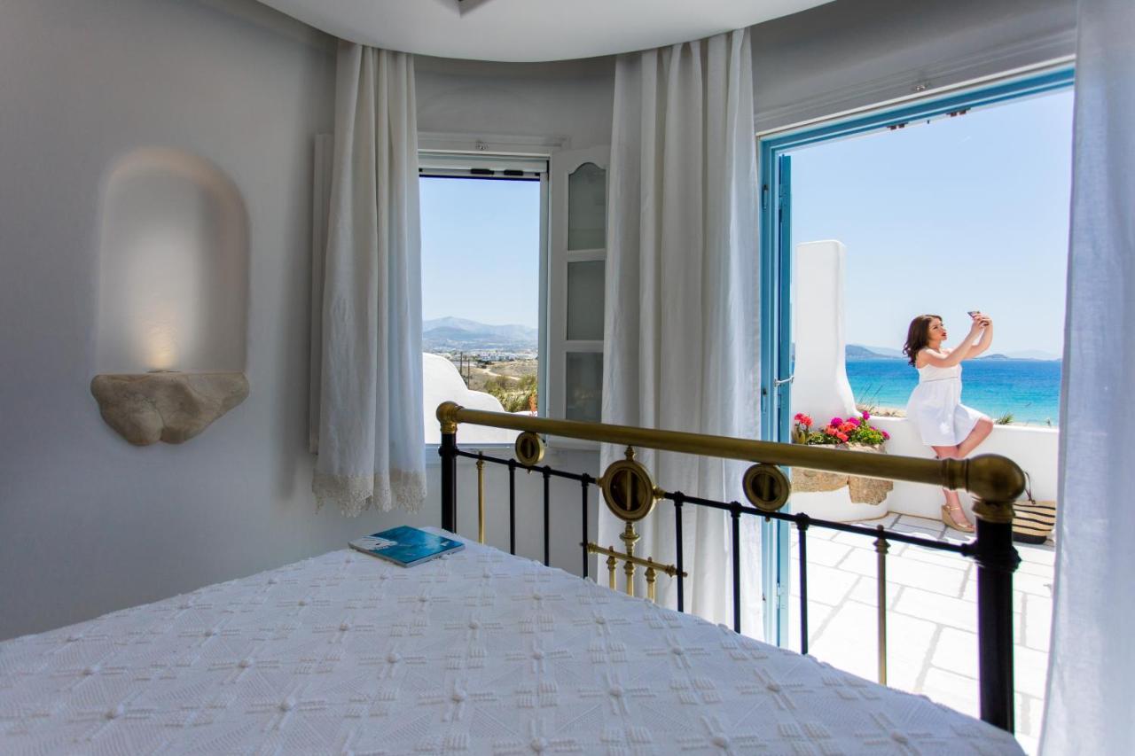 Naxian Riviera Exclusive Seafront Suites, Junior Suite Agios Prokopios  Exterior photo