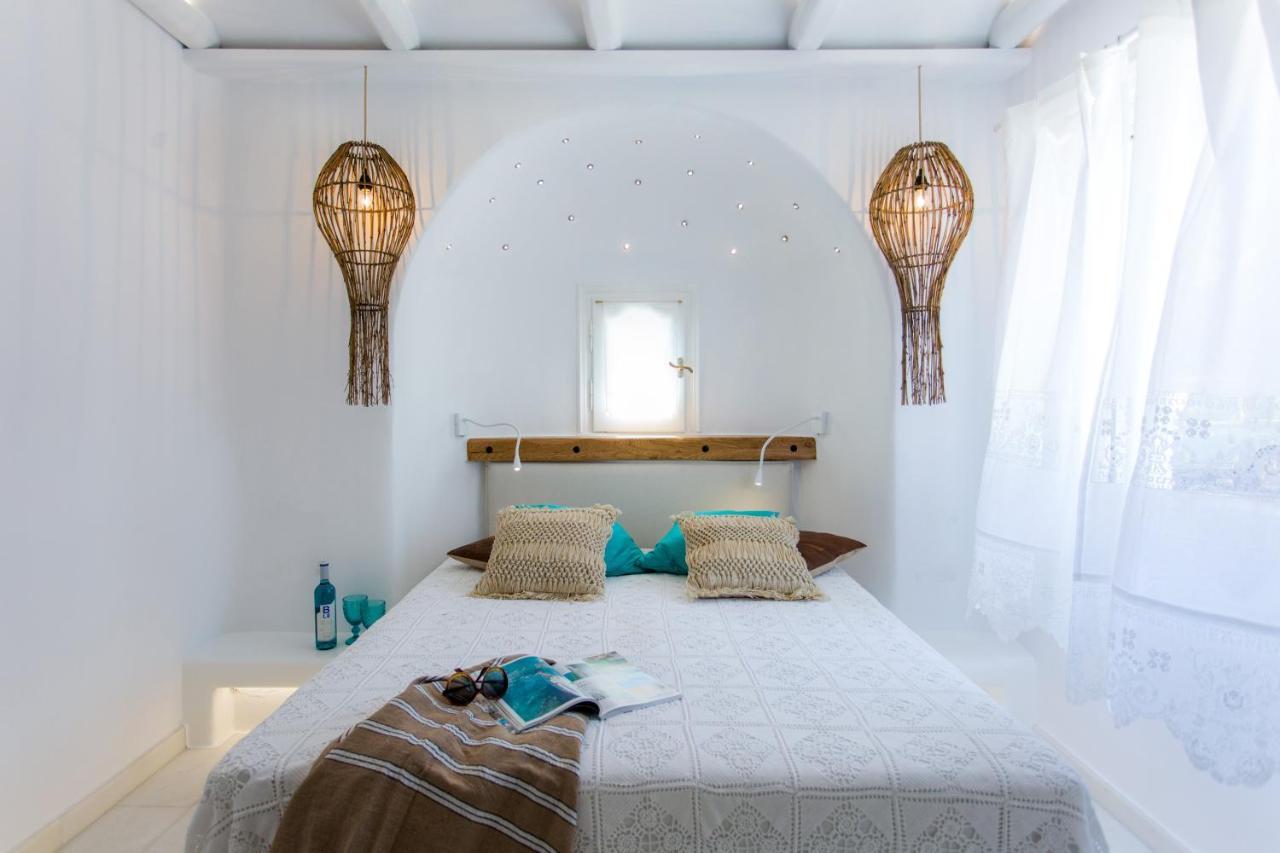 Naxian Riviera Exclusive Seafront Suites, Junior Suite Agios Prokopios  Exterior photo