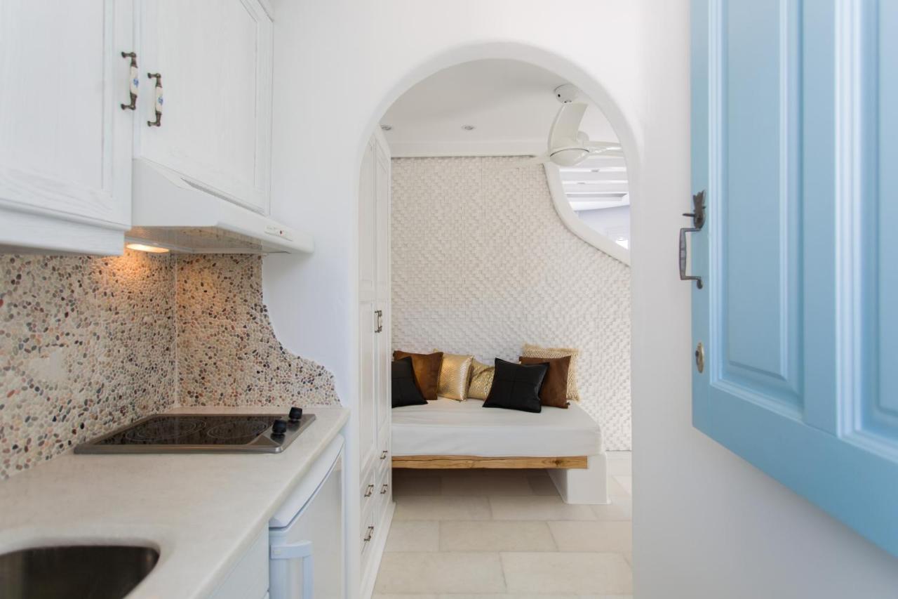 Naxian Riviera Exclusive Seafront Suites, Junior Suite Agios Prokopios  Exterior photo