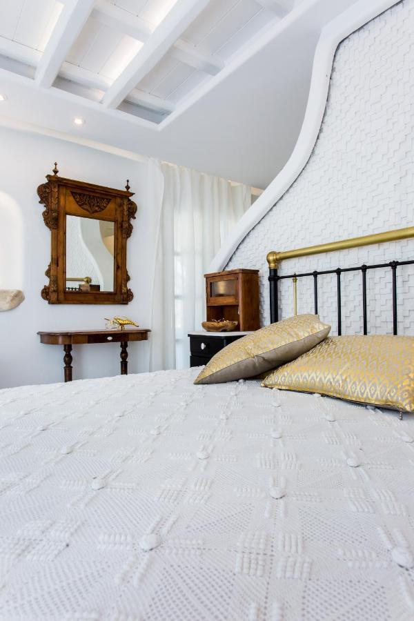 Naxian Riviera Exclusive Seafront Suites, Junior Suite Agios Prokopios  Exterior photo