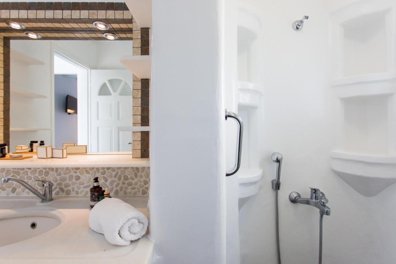 Naxian Riviera Exclusive Seafront Suites, Junior Suite Agios Prokopios  Exterior photo