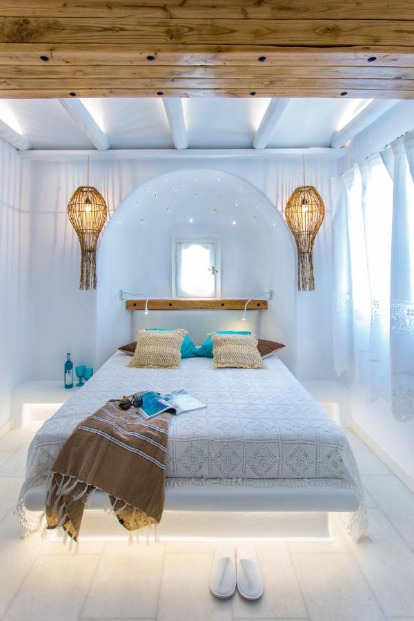 Naxian Riviera Exclusive Seafront Suites, Junior Suite Agios Prokopios  Exterior photo